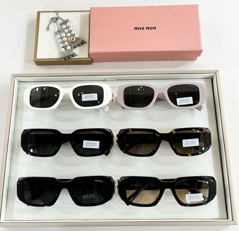 Miu miu Sunglasses